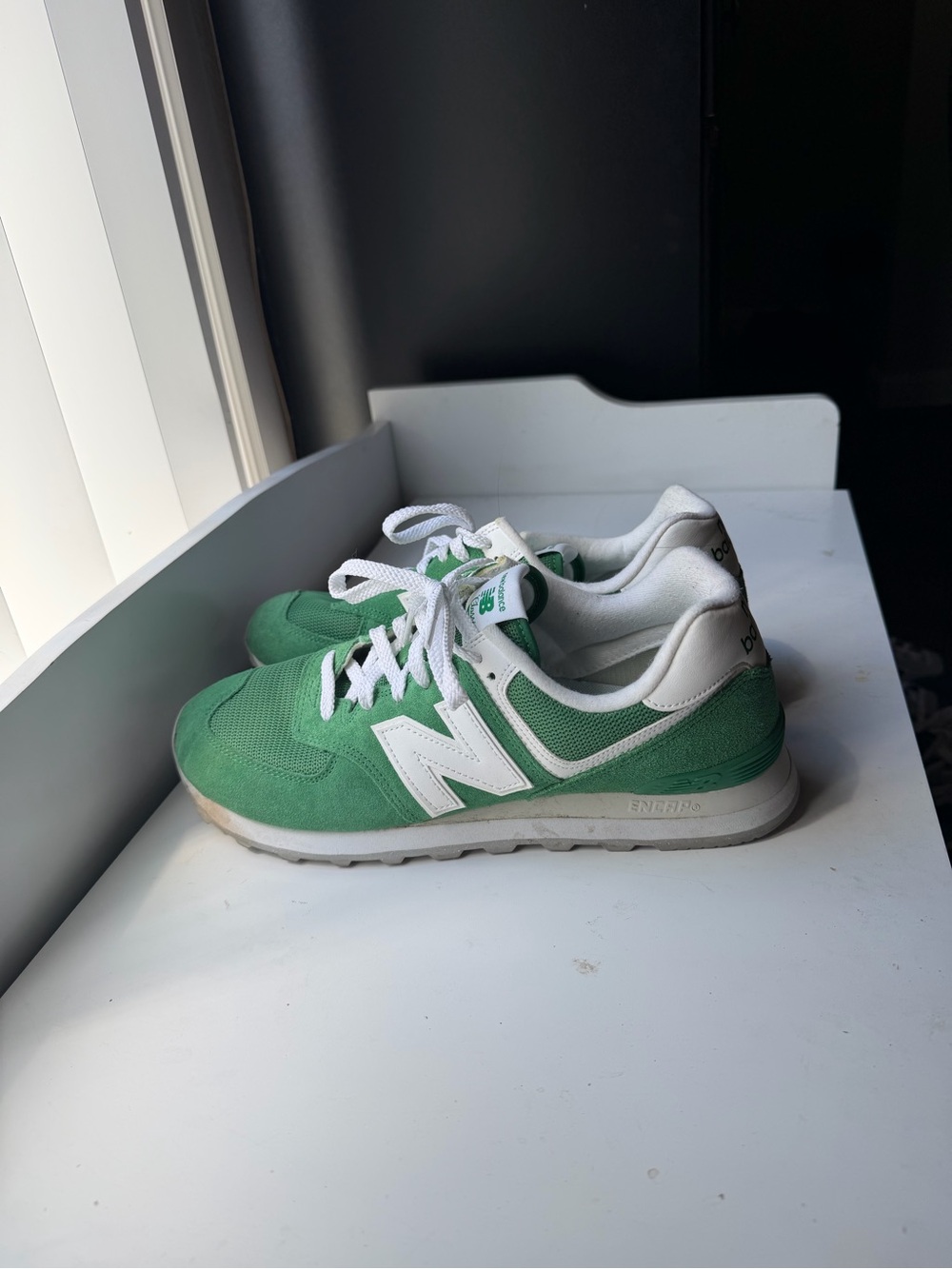 New Balance Men’s Green and White Retro Runner Sneakers